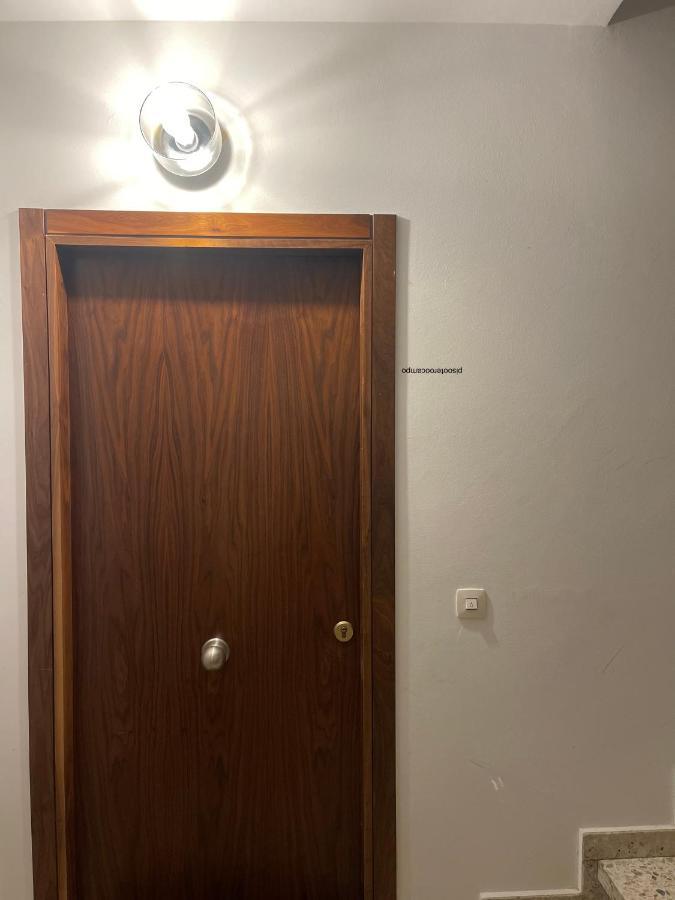 شقة بونتيفيذرا  في Piso Otero Ocampo, En El Centro De Sanxenxo المظهر الخارجي الصورة